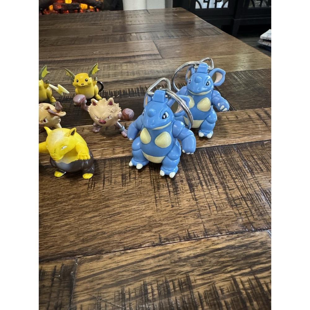Pokemon Figure Lot TOMY 20pc Vintage 90s Ash, Misty, Raichu & More - Picture 3 of 14